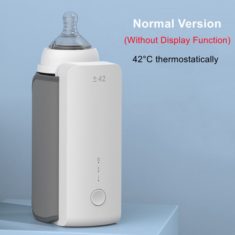 Portable baby bottle warmer with 42°C temperature, designed for easy baby feeding anywhere.