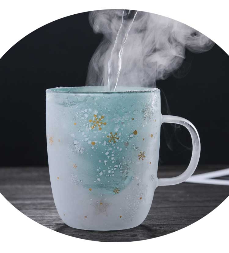 Double Heat Resistant Glass Coffee Cup – Christmas Tree Design with Handle and Lid
